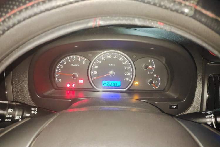 Used Hyundai Celesta 2011 1.6L Automatic Comfort Edition Instrument Cluster