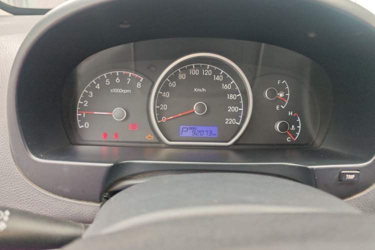 Used Hyundai Celesta 2011 1.6L Automatic Comfort Edition Instrument Cluster