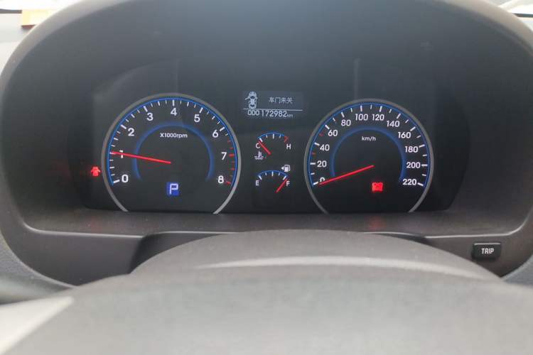 Used Hyundai Celesta 2011 1.6L Automatic Luxury Version Instrument Cluster