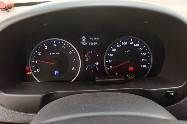 Used Hyundai Celesta 2011 1.6L Automatic Luxury Version Instrument Cluster