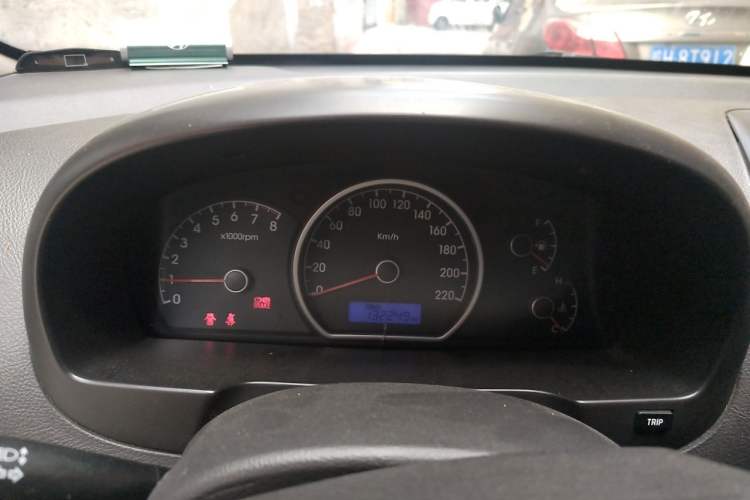 Used Hyundai Celesta 2011 1.6L Manual Comfort Edition Instrument Cluster