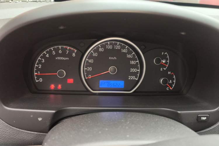 Used Hyundai Celesta 2011 1.6L Automatic Comfort Edition Instrument Cluster