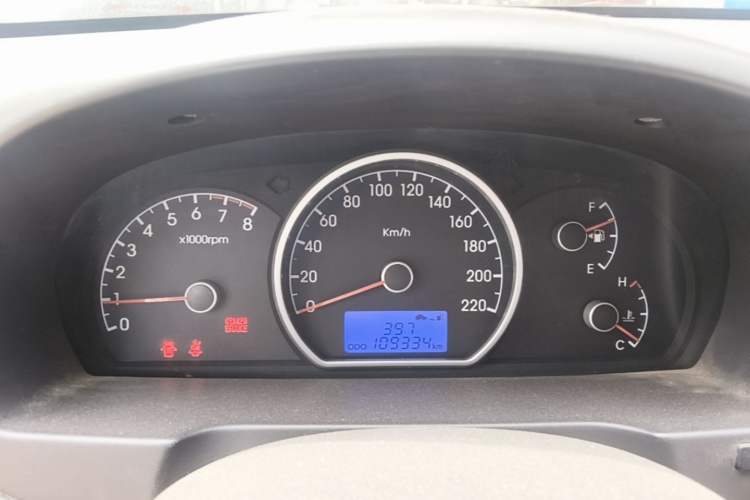 Used Hyundai Celesta 2011 1.6L Manual Luxury Model Instrument Cluster
