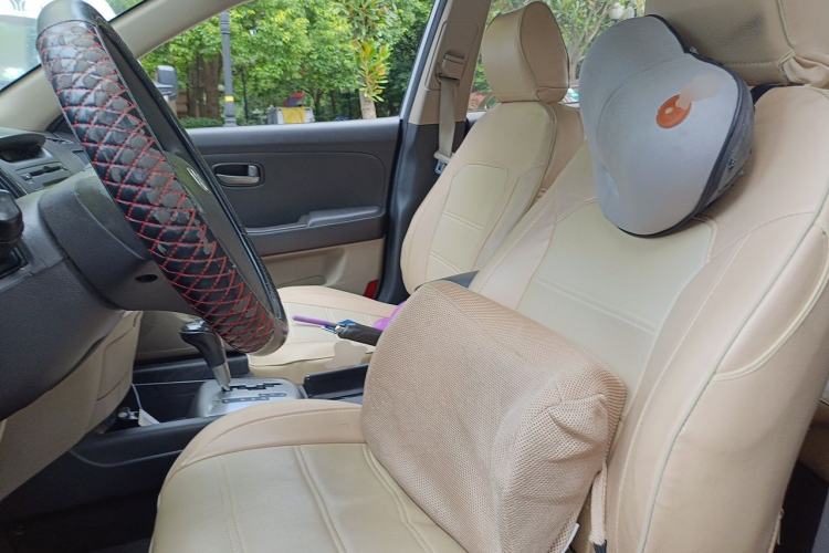 Used Hyundai Celesta 2011 1.6L Automatic Comfort Edition Left Front Seat