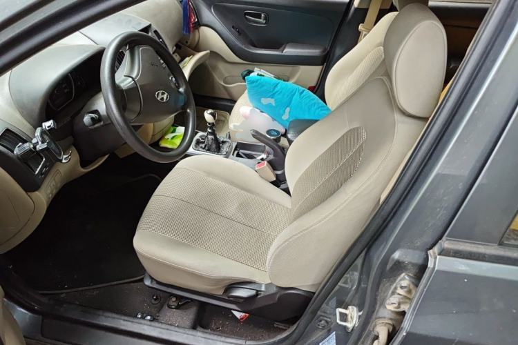 Used Hyundai Celesta 2011 1.6L Manual Comfort Edition Left Front Seat