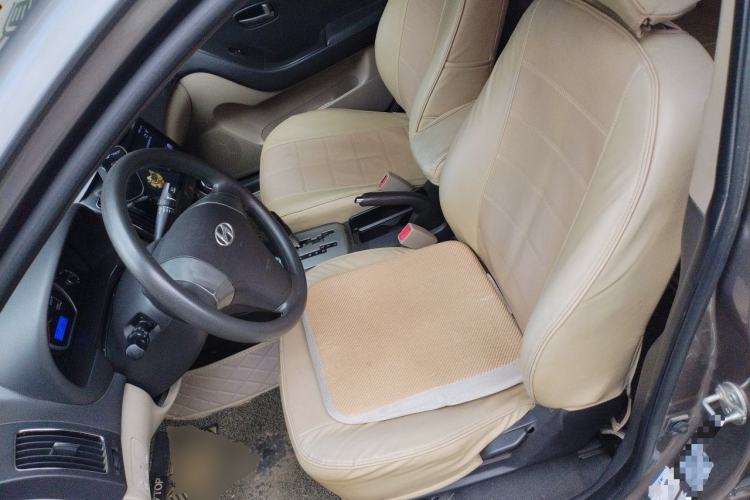 Used Hyundai Celesta 2011 1.6L Automatic Comfort Edition Left Front Seat