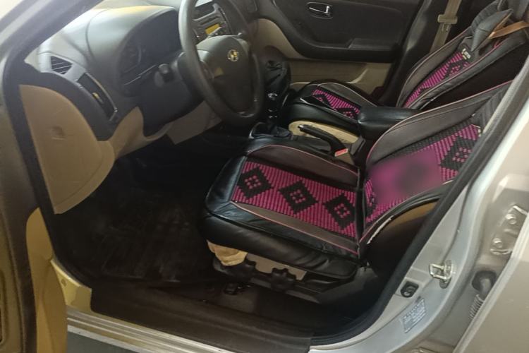 Used Hyundai Celesta 2011 1.6L Manual Luxury Model Left Front Seat