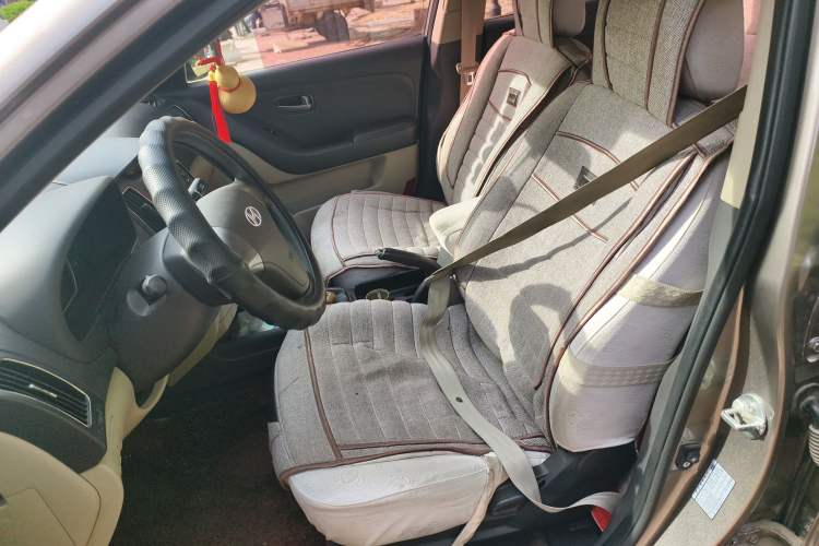 Used Hyundai Celesta 2011 1.6L Manual Comfort Edition Left Front Seat