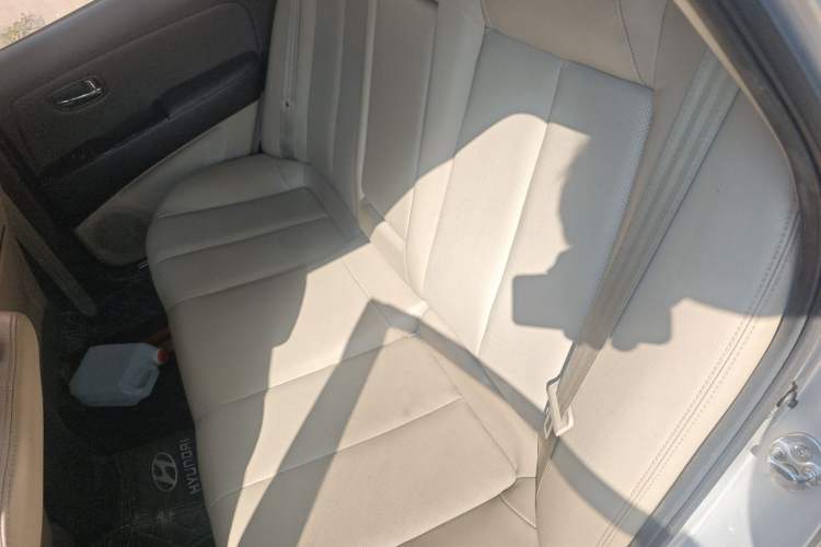 Used Hyundai Celesta 2011 1.6L Automatic Luxury Version Left Rear Seat