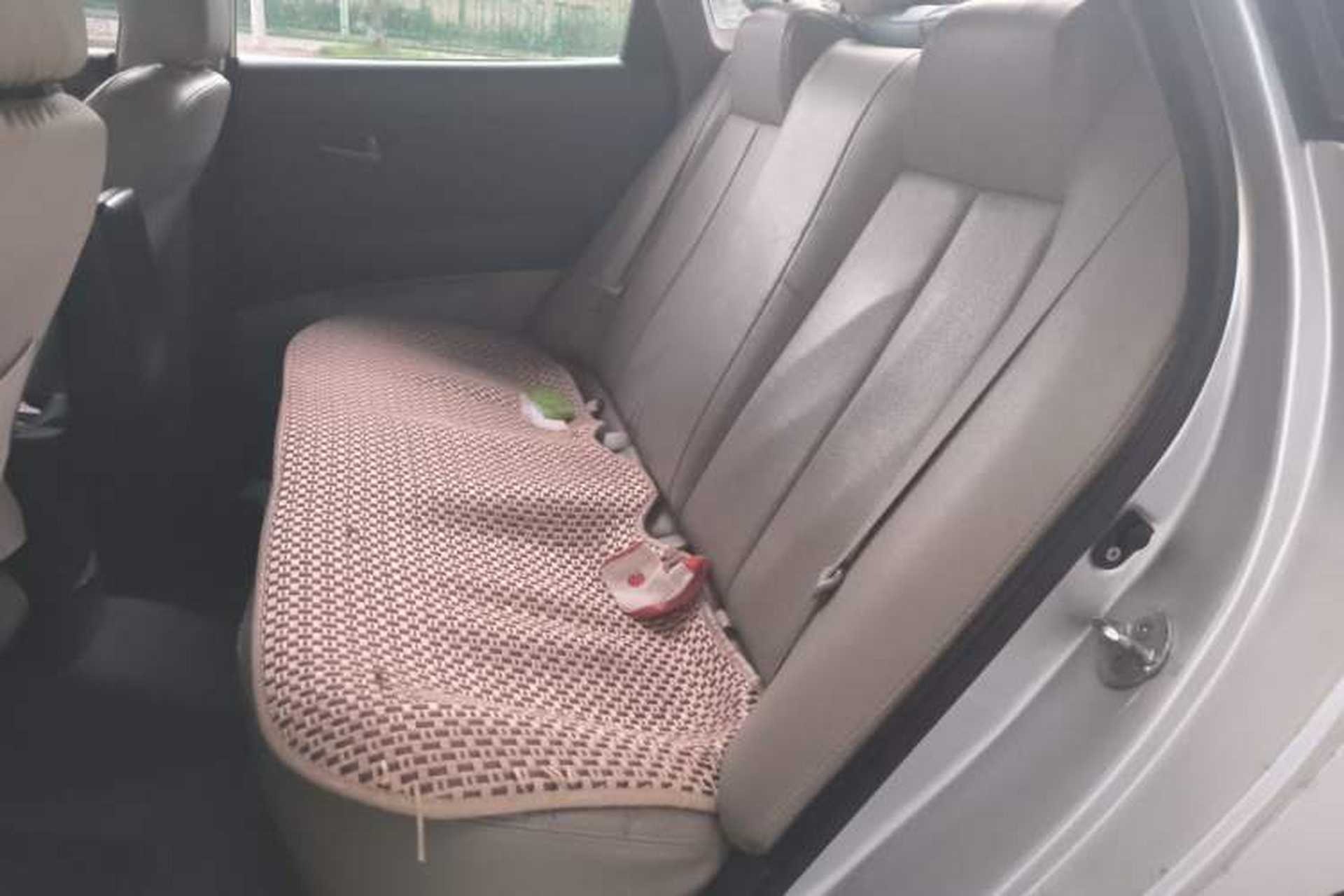 Used Hyundai Celesta 2011 1.6L Automatic Comfort Edition Left Rear Seat