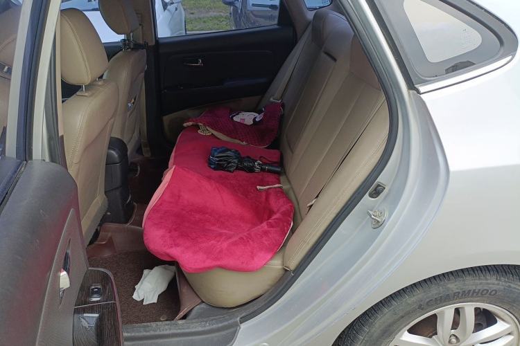 Used Hyundai Celesta 2011 1.6L Automatic Luxury Version Left Rear Seat