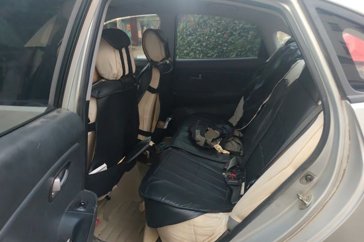 Used Hyundai Celesta 2011 1.6L Manual Comfort Edition Left Rear Seat