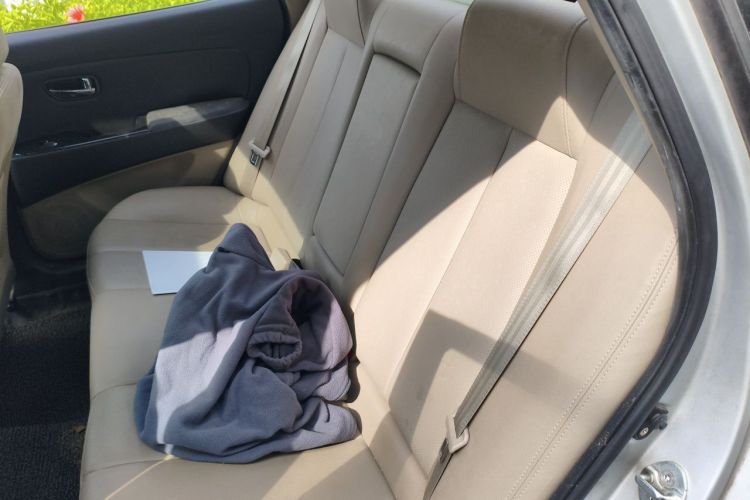 Used Hyundai Celesta 2011 1.6L Automatic Luxury Version Left Rear Seat