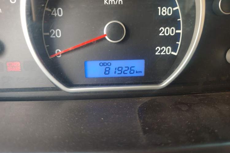 Used Hyundai Celesta 2011 1.6L Manual Comfort Edition Odometer Close Up