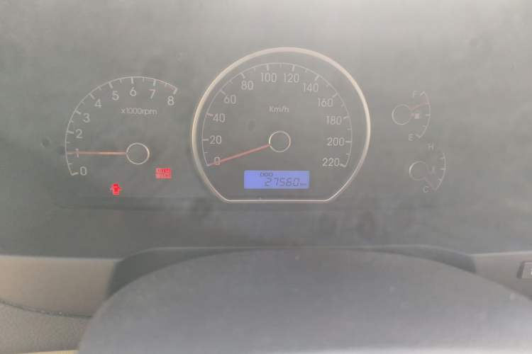Used Hyundai Celesta 2011 1.6L Manual Comfort Edition Odometer Close Up