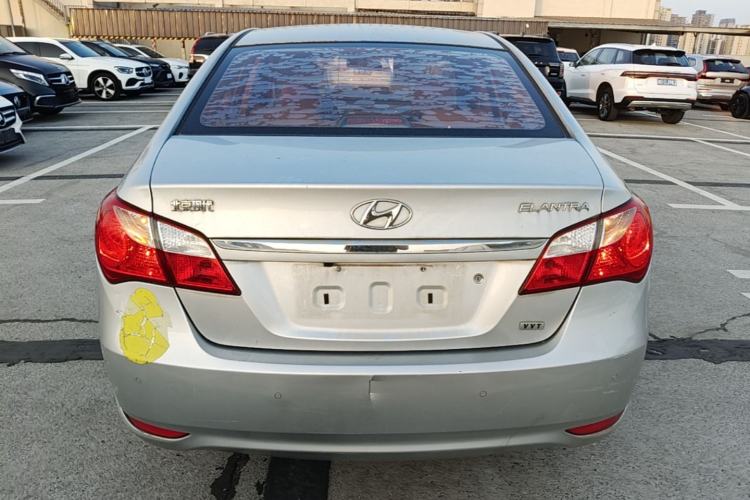 Used Hyundai Celesta 2011 1.6L Automatic Luxury Version Rear