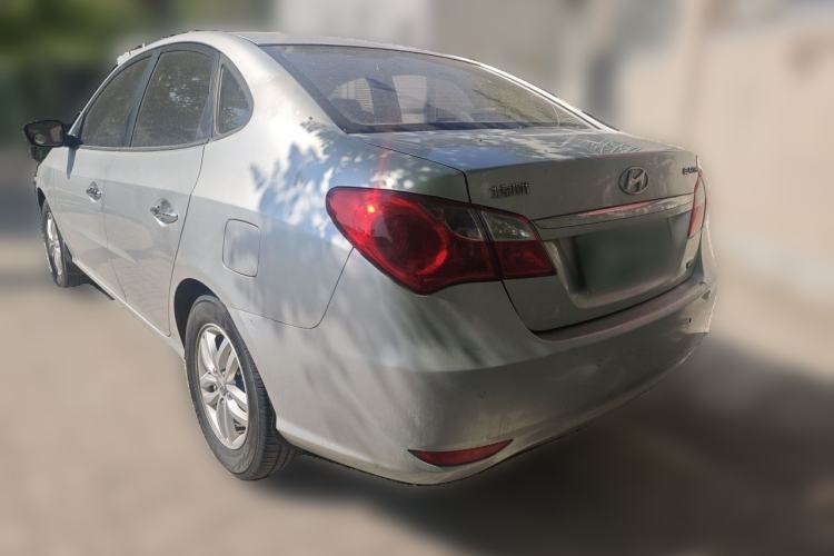 Used Hyundai Celesta 2011 1.6L Automatic Luxury Version Rear Left 45 Deg