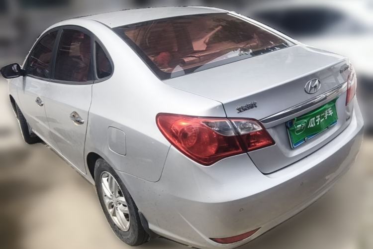 Used Hyundai Celesta 2011 1.6L Manual Luxury Model Rear Left 45 Deg