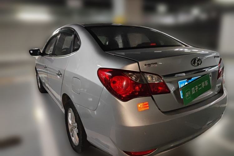 Used Hyundai Celesta 2011 1.6L Manual Luxury Model Rear Left 45 Deg