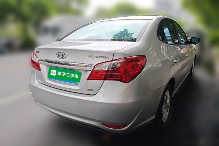 Used Hyundai Celesta 2011 1.6L Automatic Comfort Edition Rear Right 45 Deg