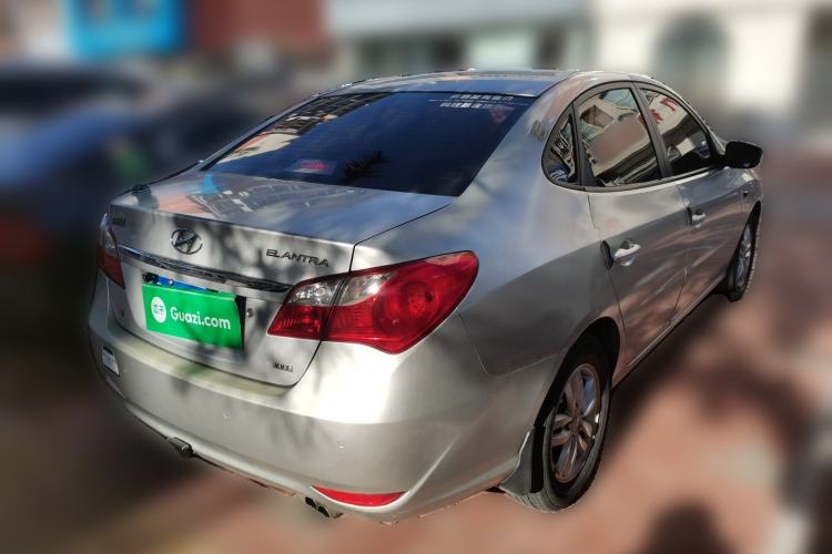 Used Hyundai Celesta 2011 1.6L Automatic Comfort Edition Rear Right 45 Deg