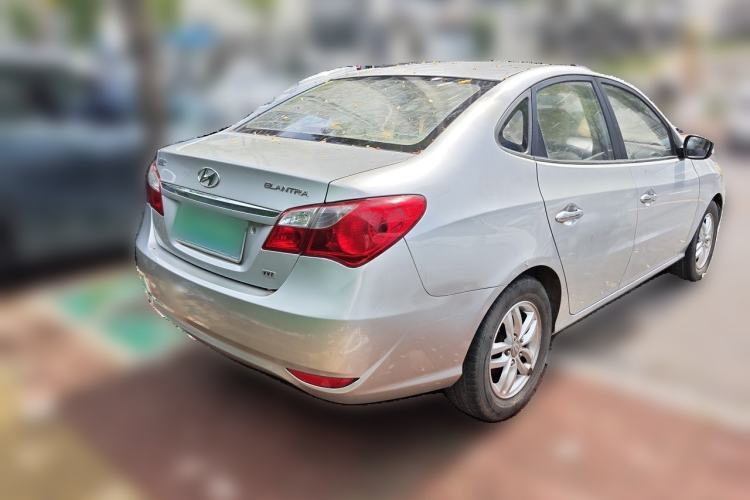Used Hyundai Celesta 2011 1.6L Manual Comfort Edition Rear Right 45 Deg