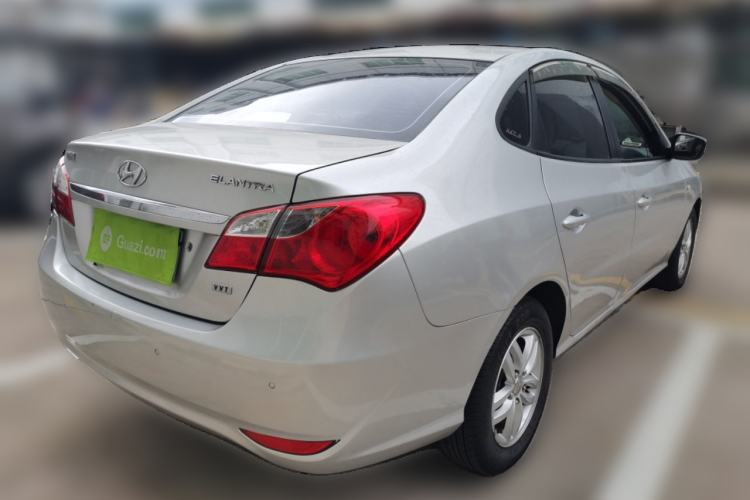 Used Hyundai Celesta 2011 1.6L Automatic Comfort Edition Rear Right 45 Deg