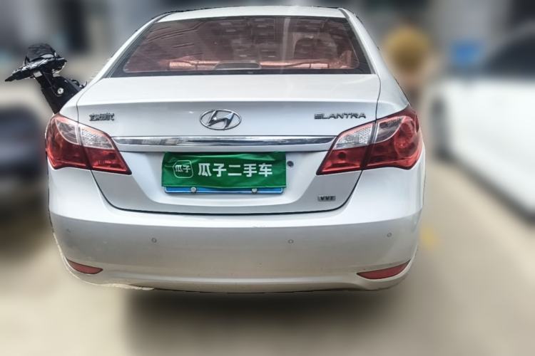 Used Hyundai Celesta 2011 1.6L Manual Luxury Model Rear