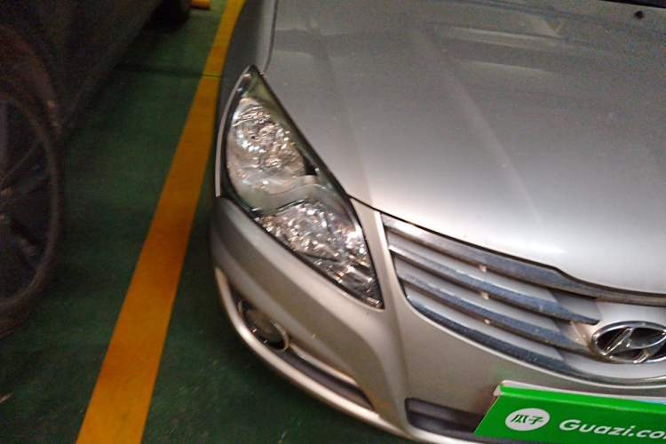 Used Hyundai Celesta 2011 1.6L Automatic Luxury Version Right Front Headlight