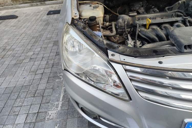 Used Hyundai Celesta 2011 1.6L Manual Luxury Model Right Front Headlight