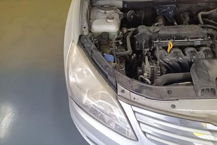 Used Hyundai Celesta 2011 1.6L Manual Luxury Model Right Front Headlight