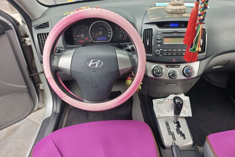 Used Hyundai Celesta 2011 1.6L Automatic Comfort Edition Steering Wheel
