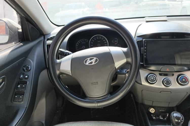 Used Hyundai Celesta 2011 1.6L Manual Comfort Edition Steering Wheel