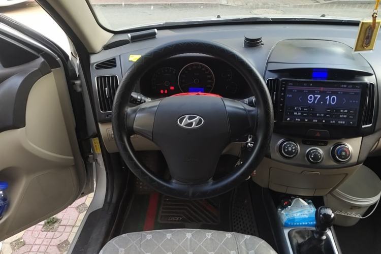 Used Hyundai Celesta 2011 1.6L Manual Comfort Edition Steering Wheel