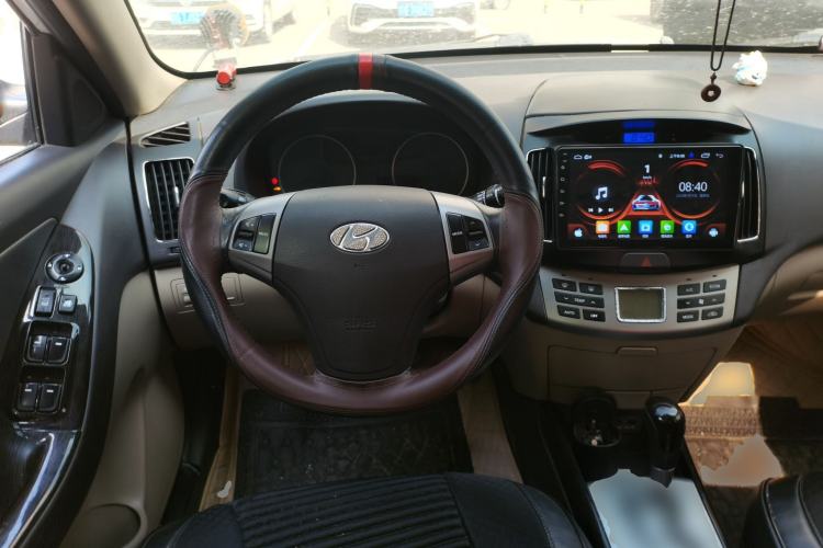 Used Hyundai Celesta 2011 1.6L Automatic Luxury Version Steering Wheel
