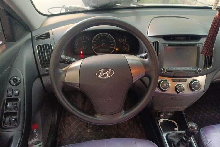 Used Hyundai Celesta 2011 1.6L Manual Comfort Edition Steering Wheel