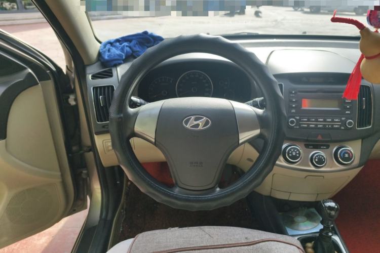 Used Hyundai Celesta 2011 1.6L Manual Comfort Edition Steering Wheel