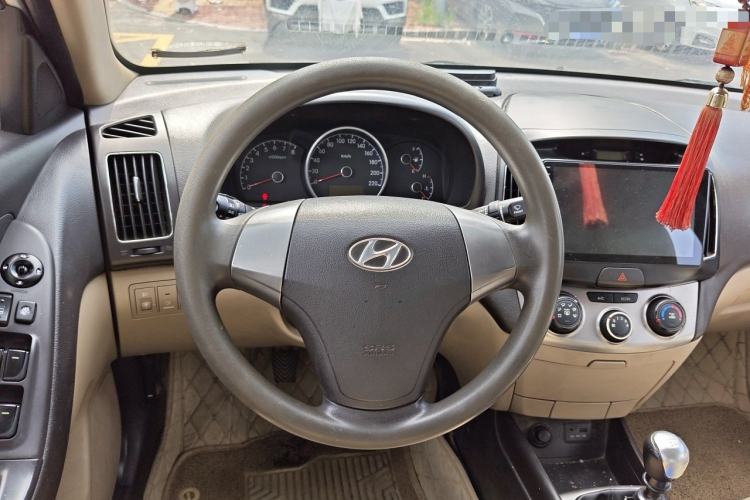 Used Hyundai Celesta 2011 1.6L Manual Comfort Edition Steering Wheel
