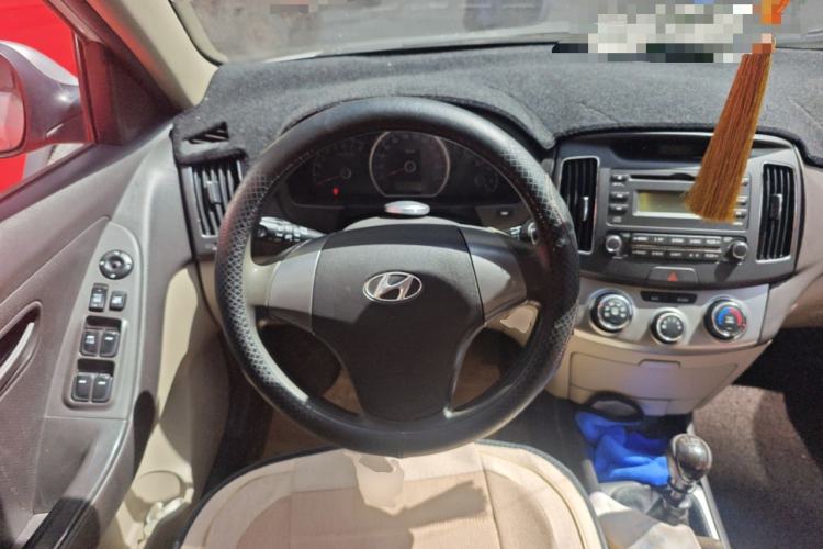Used Hyundai Celesta 2011 1.6L Manual Comfort Edition Steering Wheel