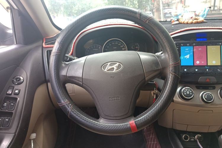 Used Hyundai Celesta 2011 1.6L Manual Comfort Edition Steering Wheel