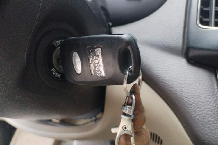 Used Hyundai Celesta 2011 1.6L Automatic Comfort Edition Vehicle Key