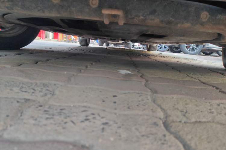 Used Hyundai Celesta 2011 1.6L Manual Comfort Edition Chassis Front