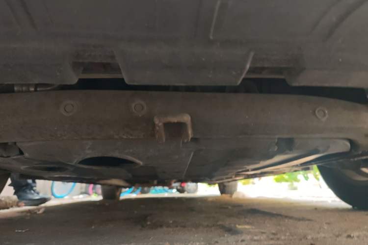 Used Hyundai Celesta 2011 1.6L Manual Comfort Edition Chassis Front