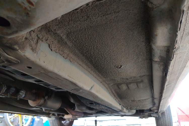 Used Hyundai Celesta 2011 1.6L Automatic Comfort Edition Chassis Front Left