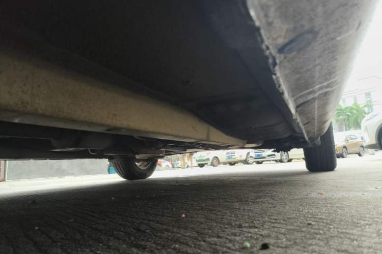 Used Hyundai Celesta 2011 1.6L Manual Comfort Edition Chassis Front Left