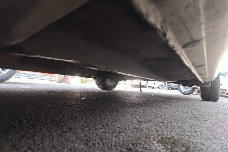 Used Hyundai Celesta 2011 1.6L Manual Comfort Edition Chassis Front Left