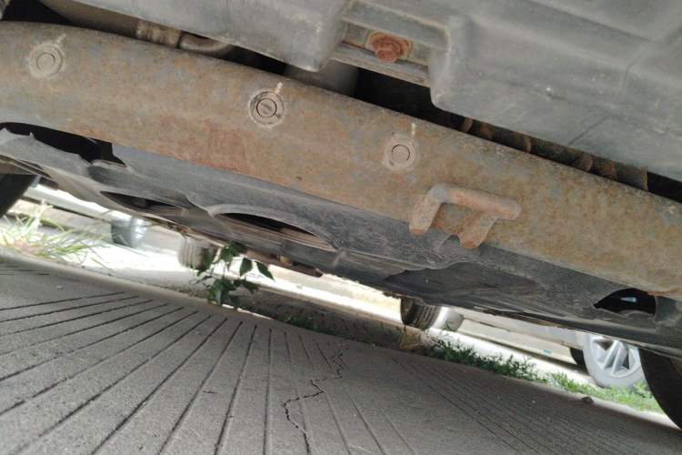 Used Hyundai Celesta 2011 1.6L Manual Comfort Edition Chassis Front