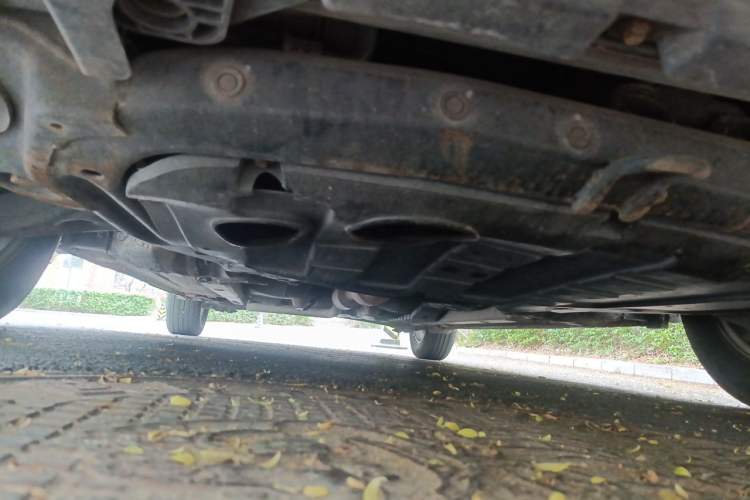 Used Hyundai Celesta 2011 1.6L Manual Comfort Edition Chassis Front