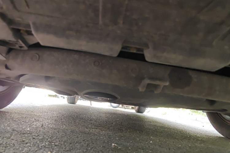 Used Hyundai Celesta 2011 1.6L Manual Comfort Edition Chassis Front