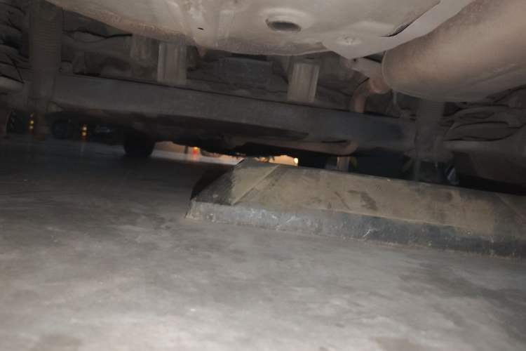 Used Hyundai Celesta 2011 1.6L Manual Comfort Edition Chassis Rear